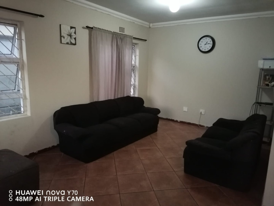 2 Bedroom Property for Sale in Hagley Western Cape